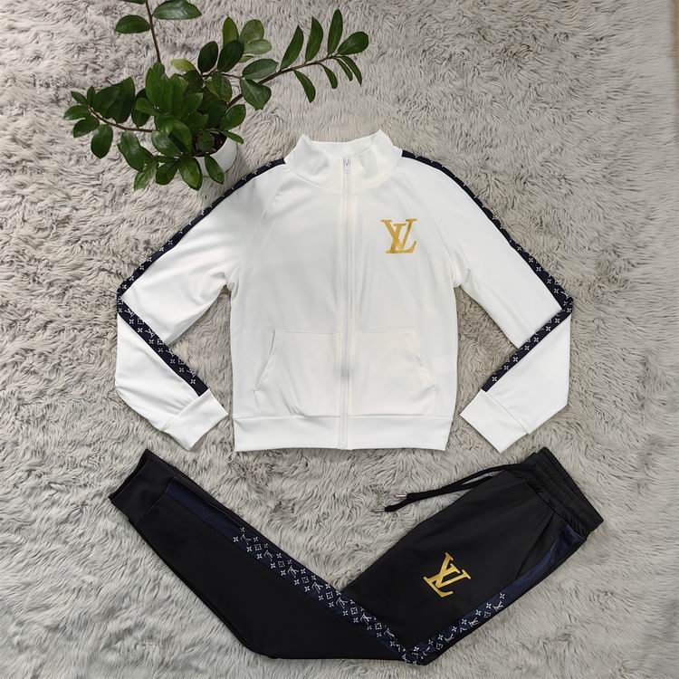 Louis Vuitton Tracksuit Wmns ID:20261003-137
